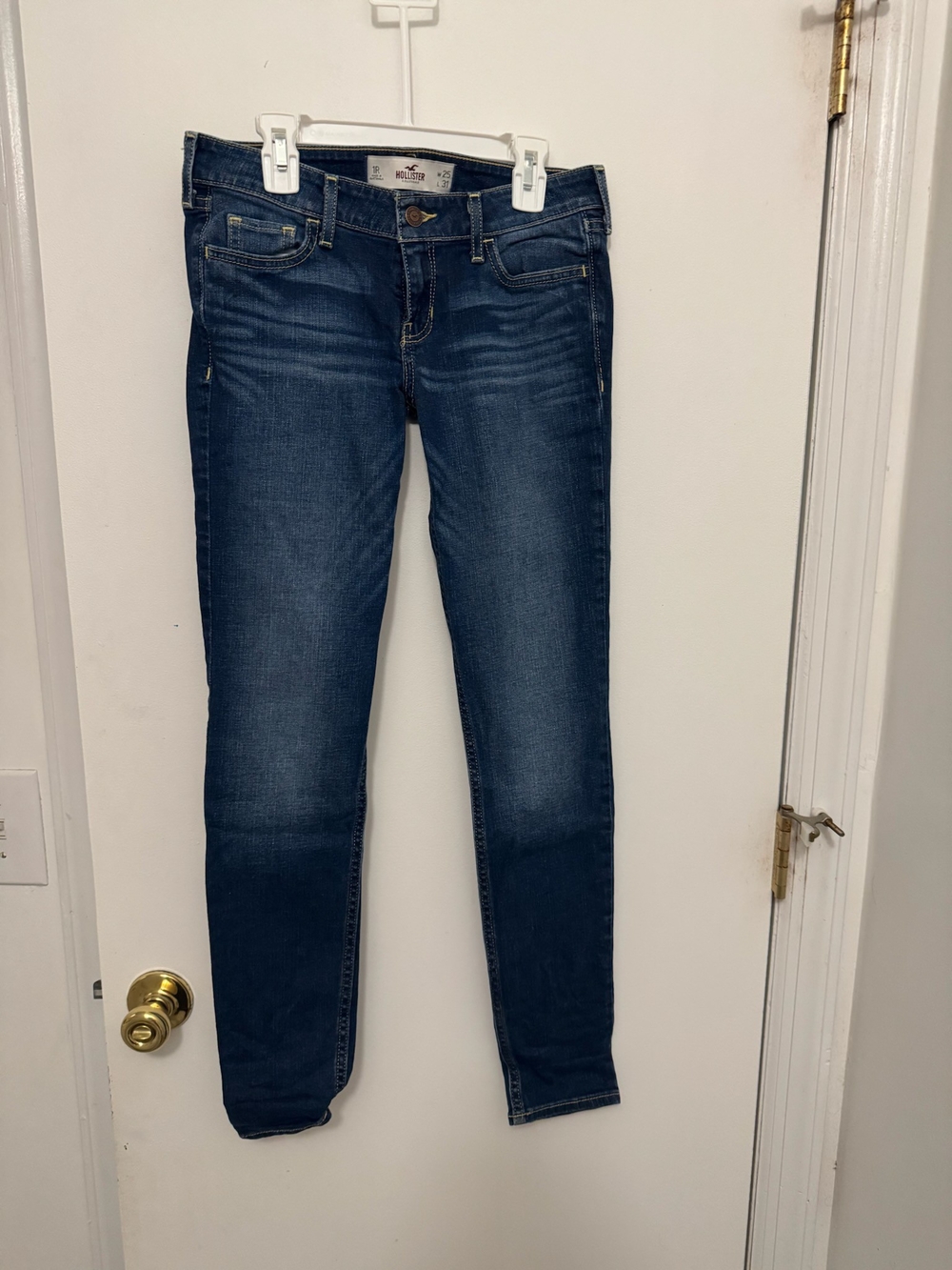 Hollister Medium Dark Blue Women's Skinny Jeans